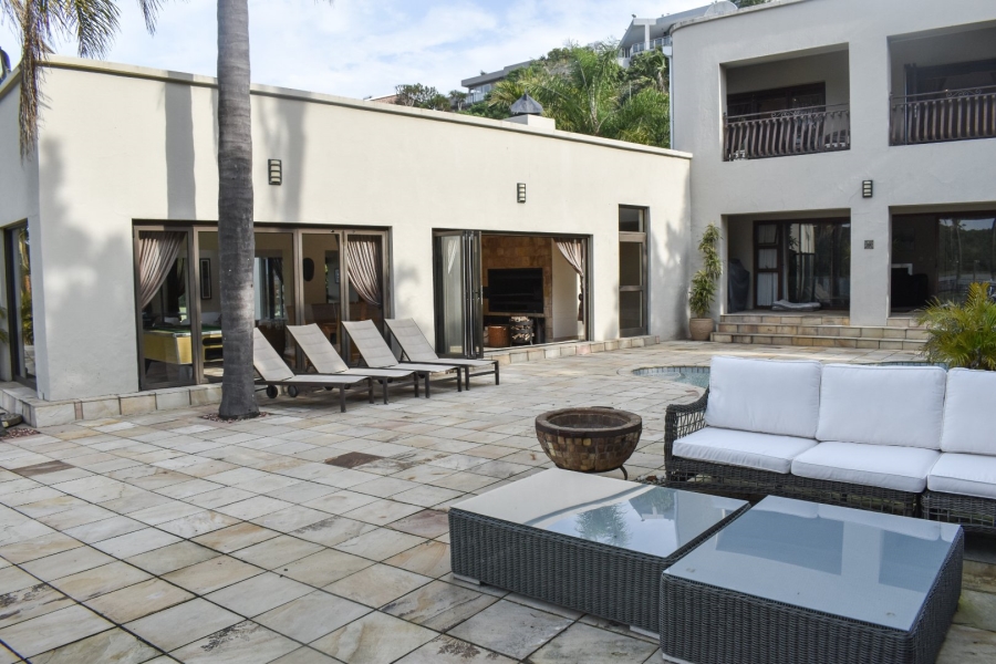 5 Bedroom Property for Sale in Bonza Bay Eastern Cape